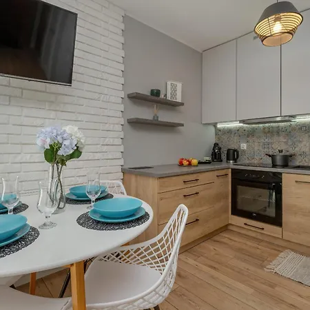 Stylowe & Przytulne Studio Krynicka Z Parkingiem Przymorze By Renters غدانسك